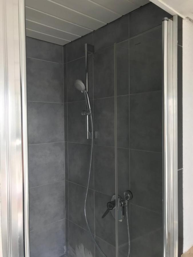 Ue Villa 4 Zimmer Hirschaid Eksteriør billede